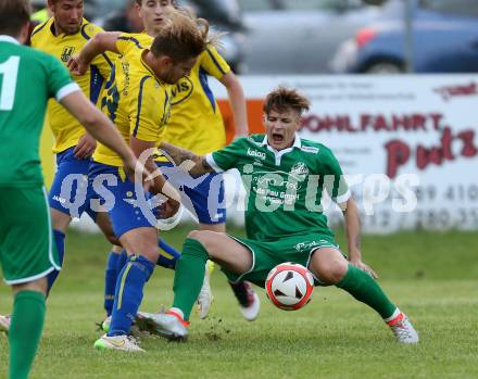 Fussball 1. Klasse C. Liebenfels gegen Donau. Simon Kienberger,  (Liebenfels), Sebastian Michael Layroutz (Donau). Liebenfels, am 20.8.2016.
Foto: Kuess
---
pressefotos, pressefotografie, kuess, qs, qspictures, sport, bild, bilder, bilddatenbank