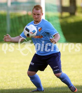 Fussball Kaerntner Liga. Lind gegen Eberstein. Franz Pusar  (Eberstein). Lind im Drautal, am 3.9.2016.
Foto: Kuess
---
pressefotos, pressefotografie, kuess, qs, qspictures, sport, bild, bilder, bilddatenbank