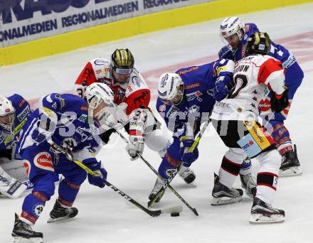 EBEL. Eishockey Bundesliga.  VSV gegen HC Orli Znojmo. Brock McBride, Mikko Jokela, (VSV), Peter Pucher, Beroun Jiri (Znojmo). Villach, am 18.9.2016.
Foto: Kuess 
---
pressefotos, pressefotografie, kuess, qs, qspictures, sport, bild, bilder, bilddatenbank