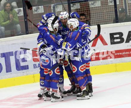 EBEL. Eishockey Bundesliga.  VSV gegen HC Orli Znojmo. Torjubel (VSV). Villach, am 18.9.2016.
Foto: Kuess 
---
pressefotos, pressefotografie, kuess, qs, qspictures, sport, bild, bilder, bilddatenbank