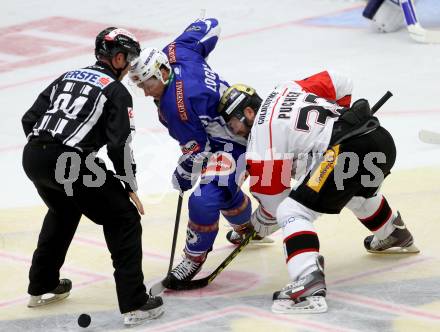 EBEL. Eishockey Bundesliga.  VSV gegen HC Orli Znojmo. Corey Locke, (VSV), Peter Pucher (Znojmo). Villach, am 18.9.2016.
Foto: Kuess 
---
pressefotos, pressefotografie, kuess, qs, qspictures, sport, bild, bilder, bilddatenbank
