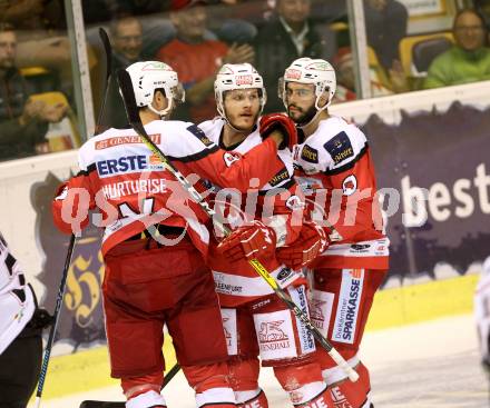 EBEL. Eishockey Bundesliga.  KAC gegen HC Orli Znojmo. Torjubel Mark Hurtubise, Stefan Geier, Steven Strong (KAC). Klagenfurt, am 23.9.2016.
Foto: Kuess 
---
pressefotos, pressefotografie, kuess, qs, qspictures, sport, bild, bilder, bilddatenbank