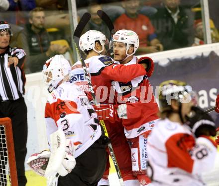 EBEL. Eishockey Bundesliga.  KAC gegen HC Orli Znojmo. Torjubel Mark Hurtubise, Stefan Geier, (KAC). Klagenfurt, am 23.9.2016.
Foto: Kuess 
---
pressefotos, pressefotografie, kuess, qs, qspictures, sport, bild, bilder, bilddatenbank