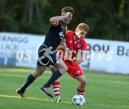 Fussball. 1. Klasse C. Ebental gegen SG KSK-Woerthersee/ATUS Poertschach. David Valtiner (Ebental), Gernot Suppan  (SG KSK-Woerthersee/ATUS Poertschach). Ebental, 25.9.2016.
Foto: Kuess
---
pressefotos, pressefotografie, kuess, qs, qspictures, sport, bild, bilder, bilddatenbank