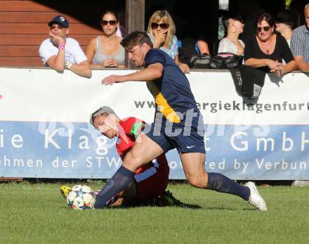 Fussball. 1. Klasse C. Ebental gegen SG KSK-Woerthersee/ATUS Poertschach. Began Kujrakovic (Ebental), Patrick Leininger  (SG KSK-Woerthersee/ATUS Poertschach). Ebental, 25.9.2016.
Foto: Kuess
---
pressefotos, pressefotografie, kuess, qs, qspictures, sport, bild, bilder, bilddatenbank