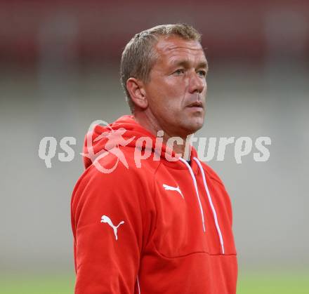 Fussball. Regionallliga. Austria Klagenfurt gegen ATSV Stadl-Paura. Trainer Christian Mayrleb (Stadl-Paura).  Klagenfurt, 30.9.2016.
Foto: Kuess
---
pressefotos, pressefotografie, kuess, qs, qspictures, sport, bild, bilder, bilddatenbank