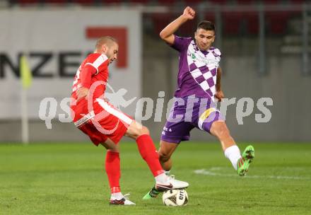 Fussball. Regionallliga. Austria Klagenfurt gegen ATSV Stadl-Paura. Edvin Hodzic, (Austria Klagenfurt), Sorin Constantin Ciobanu  (Stadl-Paura).  Klagenfurt, 30.9.2016.
Foto: Kuess
---
pressefotos, pressefotografie, kuess, qs, qspictures, sport, bild, bilder, bilddatenbank