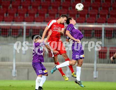 Fussball. Regionallliga. Austria Klagenfurt gegen ATSV Stadl-Paura. Burak Yilmaz, Ambrozije Soldo, (Austria Klagenfurt), Hristo Krachanov  (Stadl-Paura).  Klagenfurt, 30.9.2016.
Foto: Kuess
---
pressefotos, pressefotografie, kuess, qs, qspictures, sport, bild, bilder, bilddatenbank
