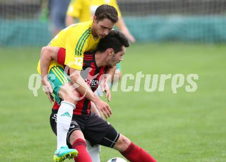 Fussball Unterliga West. St. Jakob im Rosental gegen Radenthein. Wolfgang Michael Sereinig,  (St. Jakob/Ros.), Stefan Rauter  (Radenthein). St. Jakob, am 2.10.2016.
Foto: Kuess
---
pressefotos, pressefotografie, kuess, qs, qspictures, sport, bild, bilder, bilddatenbank