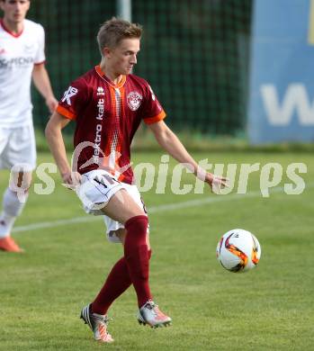 Fussball. Unterliga West. Ludmannsdorf gegen St. Jakob/Ros. Julian Hobel (Ludmannsdorf). Ludmannsdorf, 9.10.2016.
Foto: Kuess
---
pressefotos, pressefotografie, kuess, qs, qspictures, sport, bild, bilder, bilddatenbank