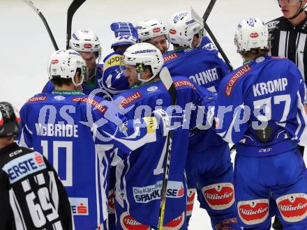 EBEL. Eishockey Bundesliga.  VSV gegen HC TWK Innsbruck Die Haie. Torjubel Christof Kromp, Samuel Labrecque, Christof Kromp, Brock McBride (VSV). Villach, am 14.10.2016.
Foto: Kuess 
---
pressefotos, pressefotografie, kuess, qs, qspictures, sport, bild, bilder, bilddatenbank