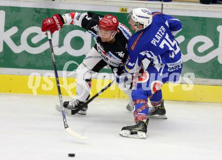 EBEL. Eishockey Bundesliga.  VSV gegen HC TWK Innsbruck Die Haie. Patrick Platzer, (VSV), John Lammers (Innsbruck). Villach, am 14.10.2016.
Foto: Kuess 
---
pressefotos, pressefotografie, kuess, qs, qspictures, sport, bild, bilder, bilddatenbank