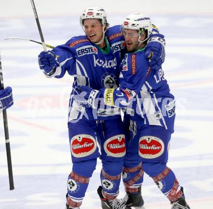 EBEL. Eishockey Bundesliga.  VSV gegen HC TWK Innsbruck Die Haie. Torjubel Corey Locke, Samuel Labrecque,  (VSV). Villach, am 14.10.2016.
Foto: Kuess 
---
pressefotos, pressefotografie, kuess, qs, qspictures, sport, bild, bilder, bilddatenbank