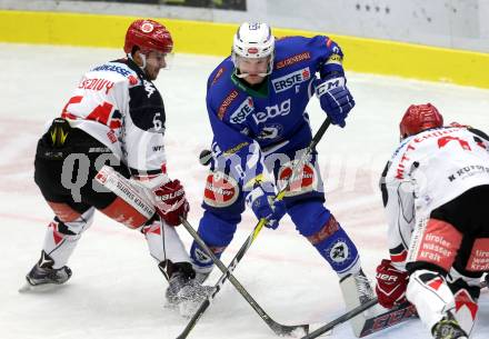 EBEL. Eishockey Bundesliga.  VSV gegen HC TWK Innsbruck Die Haie. Mikko Jokela,  (VSV), Ondrej Sedivy (Innsbruck). Villach, am 14.10.2016.
Foto: Kuess 
---
pressefotos, pressefotografie, kuess, qs, qspictures, sport, bild, bilder, bilddatenbank