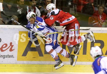EBEL. Eishockey Bundesliga. KAC gegen VSV. Manuel Ganahl, (KAC), Nico Brunner  (VSV). Klagenfurt, am 16.10.2016.
Foto: Kuess

---
pressefotos, pressefotografie, kuess, qs, qspictures, sport, bild, bilder, bilddatenbank