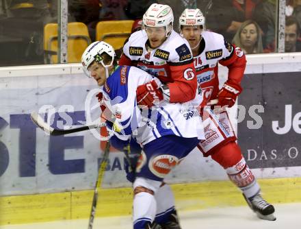 EBEL. Eishockey Bundesliga. KAC gegen VSV. Stefan Geier, Jamie Lundmark,  (KAC), Mikko Jokela (VSV). Klagenfurt, am 16.10.2016.
Foto: Kuess

---
pressefotos, pressefotografie, kuess, qs, qspictures, sport, bild, bilder, bilddatenbank