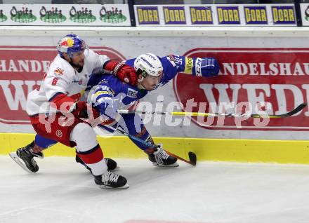 EBEL. Eishockey Bundesliga. VSV gegen EC Red Bull Salzburg. Miha Verlic,  (VSV), Alexander Pallestrang (Salzburg). Villach, am 18.10.2016.
Foto: Kuess

---
pressefotos, pressefotografie, kuess, qs, qspictures, sport, bild, bilder, bilddatenbank