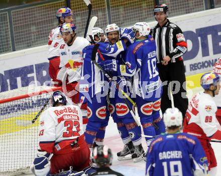 EBEL. Eishockey Bundesliga. VSV gegen EC Red Bull Salzburg. Torjubel Philipp Pinter, Benjamin Petrik, Valentin Leiler (VSV). Villach, am 18.10.2016.
Foto: Kuess

---
pressefotos, pressefotografie, kuess, qs, qspictures, sport, bild, bilder, bilddatenbank