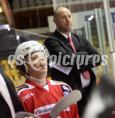 Eishockey AHL. Sky Alps Hockey League. KAC gegen Jesenice.  Nikolaus Kraus, Trainer Ryan Foster (KAC). Klagenfurt, am 18.10.2016.
Foto: Kuess

---
pressefotos, pressefotografie, kuess, qs, qspictures, sport, bild, bilder, bilddatenbank