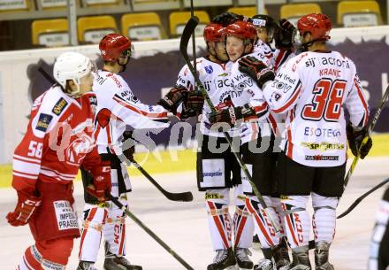 Eishockey AHL. Sky Alps Hockey League. KAC gegen Jesenice. Torjubel Jesenice. Klagenfurt, am 18.10.2016.
Foto: Kuess

---
pressefotos, pressefotografie, kuess, qs, qspictures, sport, bild, bilder, bilddatenbank