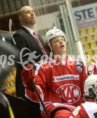 Eishockey AHL. Sky Alps Hockey League. KAC gegen Jesenice. Nikolaus Kraus, Trainer Ryan Foster (KAC). Klagenfurt, am 18.10.2016.
Foto: Kuess

---
pressefotos, pressefotografie, kuess, qs, qspictures, sport, bild, bilder, bilddatenbank