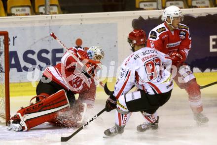 Eishockey AHL. Sky Alps Hockey League. KAC gegen Jesenice. Thomas Dechel, Ziga Kuzman, (KAC), Zan Jezovsek (Jesenice). Klagenfurt, am 18.10.2016.
Foto: Kuess

---
pressefotos, pressefotografie, kuess, qs, qspictures, sport, bild, bilder, bilddatenbank