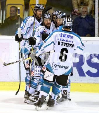 EBEL. Eishockey Bundesliga. KAC gegen EHC Liwest Black Wings Linz. Torjubel Daniel Oberkofler, Stefan Gaffal, Patrick Spannring, Jonathan D Aversa (Linz). Klagenfurt, am 23.10.2016.
Foto: Kuess

---
pressefotos, pressefotografie, kuess, qs, qspictures, sport, bild, bilder, bilddatenbank