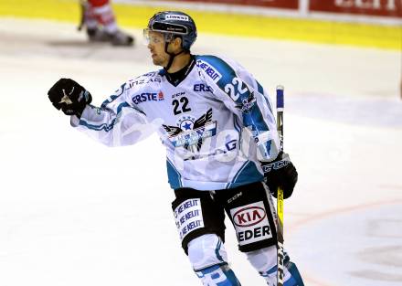 EBEL. Eishockey Bundesliga. KAC gegen EHC Liwest Black Wings Linz. Torjubel Rick Schofield (Linz). Klagenfurt, am 23.10.2016.
Foto: Kuess

---
pressefotos, pressefotografie, kuess, qs, qspictures, sport, bild, bilder, bilddatenbank