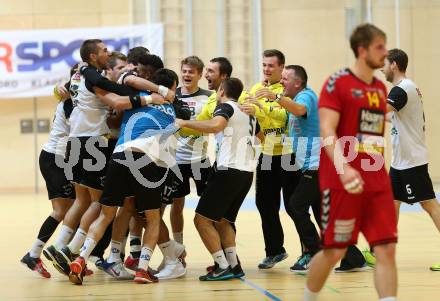 Handball HLA. SC Ferlach gegen Moser Medical UHK Krems. Jubel (Ferlach). Ferlach, am 25.10.2016.
Foto: Kuess

---
pressefotos, pressefotografie, kuess, qs, qspictures, sport, bild, bilder, bilddatenbank