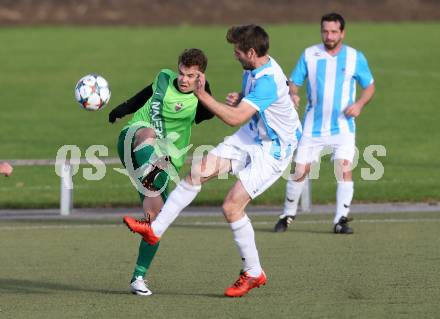 Fussball 2. KLasse D. Moosburg gegen Launsdorf. Philipp Oskar Ammann,  (Moosburg), Hubert Egger (Launsdorf). Moosburg, am 22.10.2016.
Foto: Kuess
---
pressefotos, pressefotografie, kuess, qs, qspictures, sport, bild, bilder, bilddatenbank