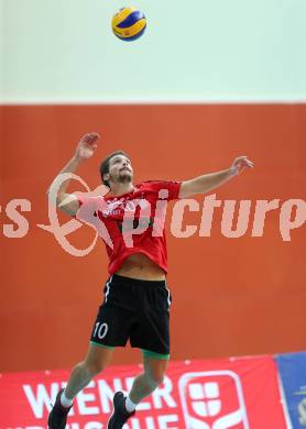 Volleyball Bundesliga. VBK Woerthersee Loewen gegen VC Graz.  Simon Baldauf (Woerthersee Loewen). Klagenfurt, am 26.10.2016.
Foto: Kuess
---
pressefotos, pressefotografie, kuess, qs, qspictures, sport, bild, bilder, bilddatenbank