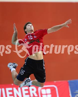 Volleyball Bundesliga. VBK Woerthersee Loewen gegen VC Graz.  Simon Fruehbauer (Woerthersee Loewen). Klagenfurt, am 26.10.2016.
Foto: Kuess
---
pressefotos, pressefotografie, kuess, qs, qspictures, sport, bild, bilder, bilddatenbank