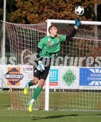 Fussball. Kaerntner Liga. Atus Ferlach gegen SAK. Kristijan Kondic (SAK). Ferlach, 29.10.2016.
Foto: Kuess
---
pressefotos, pressefotografie, kuess, qs, qspictures, sport, bild, bilder, bilddatenbank