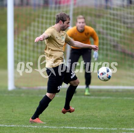 Fussball. Kaerntner Liga. Atus Ferlach gegen Koettmannsdorf. Christian Schimmel (Koettmannsdorf). Ferlach, 5.11.2016.
Foto: Kuess
---
pressefotos, pressefotografie, kuess, qs, qspictures, sport, bild, bilder, bilddatenbank