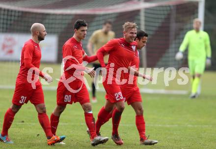 Fussball. Kaerntner Liga. Atus Ferlach gegen Koettmannsdorf. Torjubel Dejan Kern,  (Ferlach). Ferlach, 5.11.2016.
Foto: Kuess
---
pressefotos, pressefotografie, kuess, qs, qspictures, sport, bild, bilder, bilddatenbank