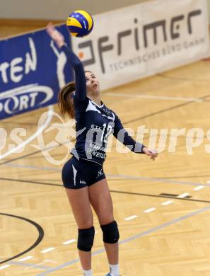 Volleyball. AVL 1. Bundesliga. ATSC KELAG Wildcats. Aichholzer Lucia (Wildcats). Klagenfurt, 5.11.2015.
Foto: Kuess

---
pressefotos, pressefotografie, kuess, qs, qspictures, sport, bild, bilder, bilddatenbank