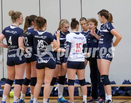 Volleyball. AVL 1. Bundesliga. ATSC KELAG Wildcats.  Trainerin Eva Brodyova(Wildcats). Klagenfurt, 5.11.2015.
Foto: Kuess

---
pressefotos, pressefotografie, kuess, qs, qspictures, sport, bild, bilder, bilddatenbank