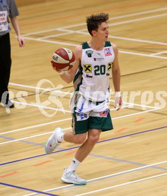 Basketball 2. Bundesliga. GD 5. Runde. Villach Raiders gegen Dornbirn Lions.  Henry Robert Newell  (Dornbirn). Villach, am 5.11.2016.
Foto: Kuess
---
pressefotos, pressefotografie, kuess, qs, qspictures, sport, bild, bilder, bilddatenbank