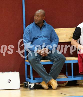 Basketball 2. Bundesliga. GD 5. Runde. Woerthersee Piraten gegen Mattersburg Rocks. Trainer Williams James (Mattersburg). Klagenfurt, am 5.11.2016.
Foto: Kuess
---
pressefotos, pressefotografie, kuess, qs, qspictures, sport, bild, bilder, bilddatenbank