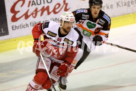 EBEL. Eishockey Bundesliga. KAC gegen 	Moser Medical Graz99ers. Mitja Robar, (KAC), Daniel Woger (Graz). Klagenfurt, am 11.11.2016.
Foto: Kuess

---
pressefotos, pressefotografie, kuess, qs, qspictures, sport, bild, bilder, bilddatenbank
