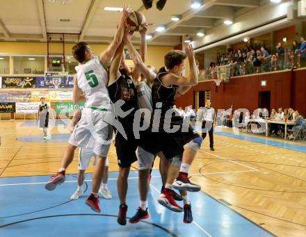 Basketball 2. Bundesliga. GD 6. Runde. KOS Celovec gegen Woerthersee Piraten. Andi Smrtnik, Jakob Strazar  (KOS Celovec), Daniel Gspandl, Lukas Simoner (Woerthersee Piraten). Klagenfurt, am 12.11.2016.
Foto: Kuess
---
pressefotos, pressefotografie, kuess, qs, qspictures, sport, bild, bilder, bilddatenbank