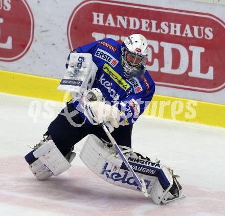 EBEL. Eishockey Bundesliga. VSV gegen	KAC. Olivier Roy (VSV). Villach, am 13.11.2016.
Foto: Kuess

---
pressefotos, pressefotografie, kuess, qs, qspictures, sport, bild, bilder, bilddatenbank