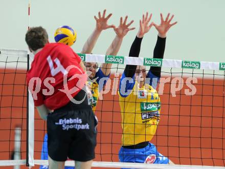 Volleyball Bundesliga. VBK Kelag Woerthersee Loewen Klagenfurt gegen SK Posojilnica Aich/Dob. Arwin Kopschar,  (Woerthersee Loewen), Maximilian Thaller, Mario Koncilja  (Aich/Dob). Klagenfurt, 19.11.2016.
Foto: Kuess 
---
pressefotos, pressefotografie, kuess, qs, qspictures, sport, bild, bilder, bilddatenbank