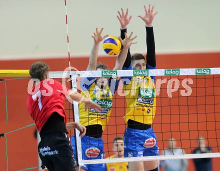 Volleyball Bundesliga. VBK Kelag Woerthersee Loewen Klagenfurt gegen SK Posojilnica Aich/Dob. Philipp Zabernig,  (Woerthersee Loewen), Maximilian Thaller, Mario Koncilja  (Aich/Dob). Klagenfurt, 19.11.2016.
Foto: Kuess 
---
pressefotos, pressefotografie, kuess, qs, qspictures, sport, bild, bilder, bilddatenbank