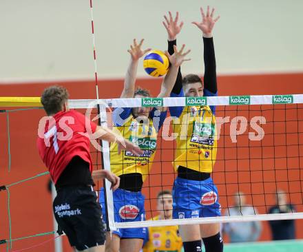 Volleyball Bundesliga. VBK Kelag Woerthersee Loewen Klagenfurt gegen SK Posojilnica Aich/Dob. Philipp Zabernig, (Woerthersee Loewen),  Maximilian Thaller, Mario Koncilja  (Aich/Dob). Klagenfurt, 19.11.2016.
Foto: Kuess 
---
pressefotos, pressefotografie, kuess, qs, qspictures, sport, bild, bilder, bilddatenbank