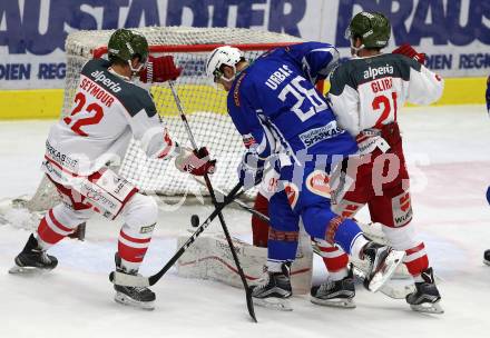 EBEL. Eishockey Bundesliga. VSV gegen	HCB Suedtirol Alperia. Jan Urbas, (VSV), Clatk Thompson Seymour, Daniel Glira (Bozen). Villach, am 20.11.2016.
Foto: Kuess

---
pressefotos, pressefotografie, kuess, qs, qspictures, sport, bild, bilder, bilddatenbank