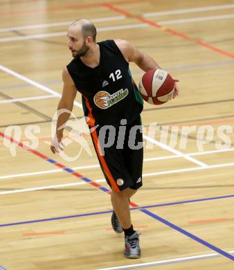 Basketball 2. Bundesliga. GD 7. Runde. Raiders Villach gegen Basket Flames.  Stadelmann Tobias (Basket Flames). Villach, am 20.11.2016.
Foto: Kuess
---
pressefotos, pressefotografie, kuess, qs, qspictures, sport, bild, bilder, bilddatenbank