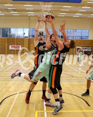 Basketball 2. Bundesliga. GD 7. Runde. Raiders Villach gegen Basket Flames.  Eric Rhinehart,  (Villach), Deimel Jakob, Koroschitz Paul (Basket Flames). Villach, am 20.11.2016.
Foto: Kuess
---
pressefotos, pressefotografie, kuess, qs, qspictures, sport, bild, bilder, bilddatenbank