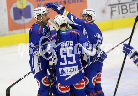 EBEL. Eishockey Bundesliga. VSV gegen	HC Orli Znojmo. Torjubel Kevin Wehrs, Jan Urbas, David Kreuter, Dustin Johner (VSV). Villach, am 25.11.2016.
Foto: Kuess

---
pressefotos, pressefotografie, kuess, qs, qspictures, sport, bild, bilder, bilddatenbank