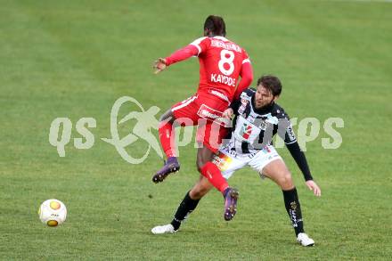 Fussball Bundesliga. RZ Pellets WAC gegen FK Austria Wien. Nemanja Rnic,  (WAC), Olarenwaju Ayobami Kayode (Austria Wien). Wolfsberg, am 27.11.2016.
Foto: Kuess

---
pressefotos, pressefotografie, kuess, qs, qspictures, sport, bild, bilder, bilddatenbank